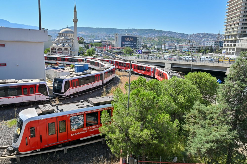 İzmir'de metro ve tramvay işçilerinin grevi sürüyor - 7