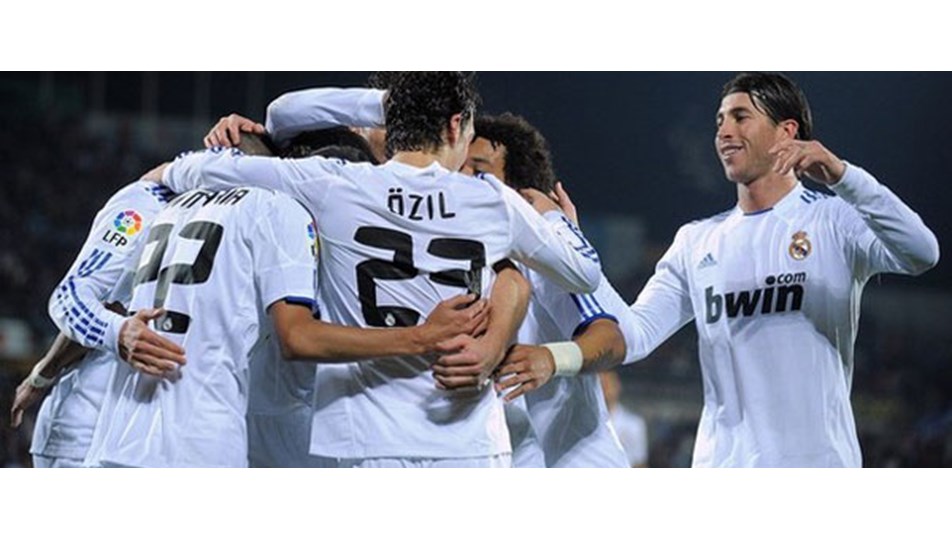 Mesut Atletico'yu bitirdi