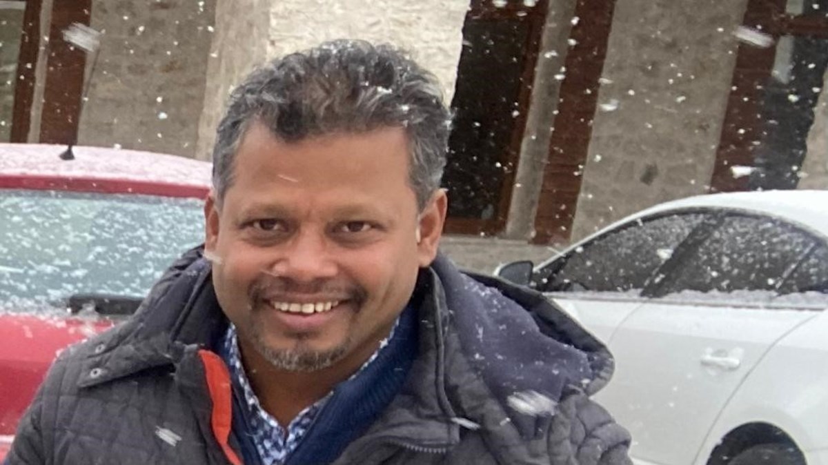 Doktor İsmail Hakim