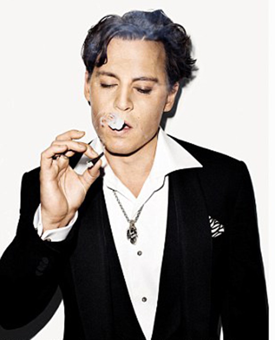 Johnny Depp'ten 'tecavüz' özrü - 1