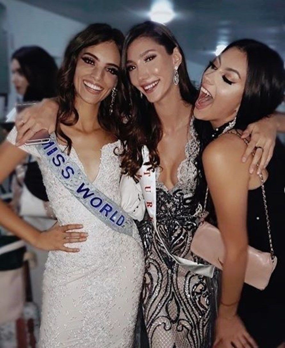 Parti veren Miss Turkey Güzeli Şevval Şahin: Sadece 10 kişi pozitif çıktı - 3