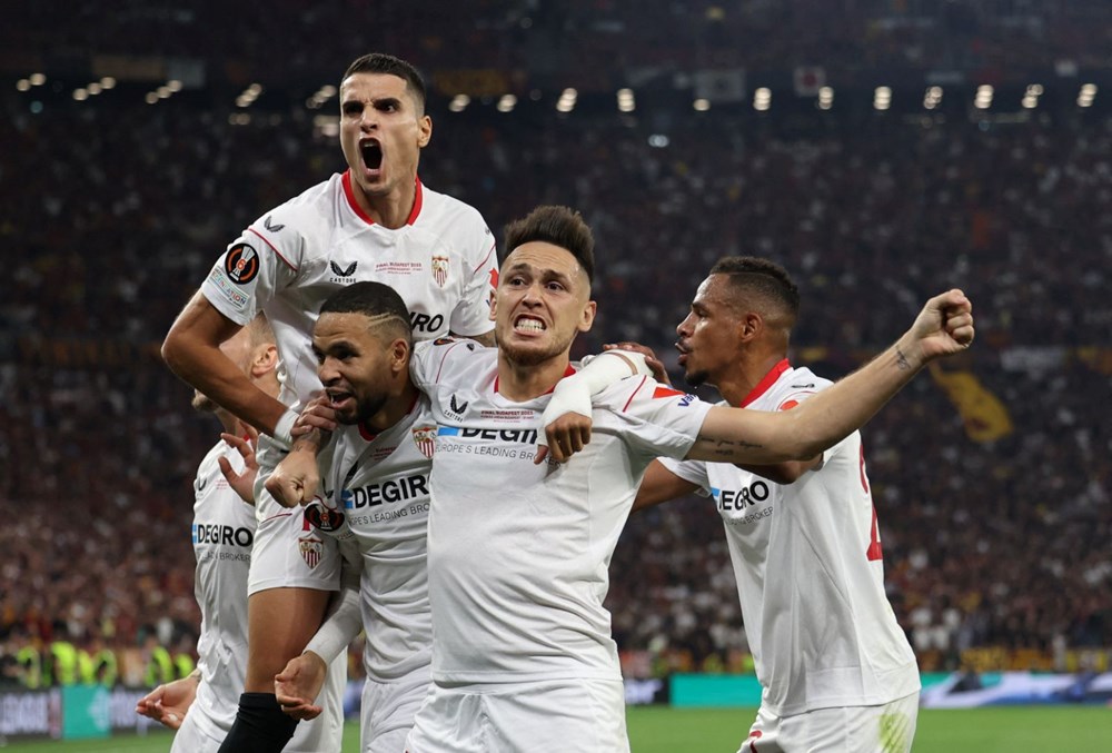 UEFA Avrupa Ligi'nde şampiyon Sevilla oldu - 13