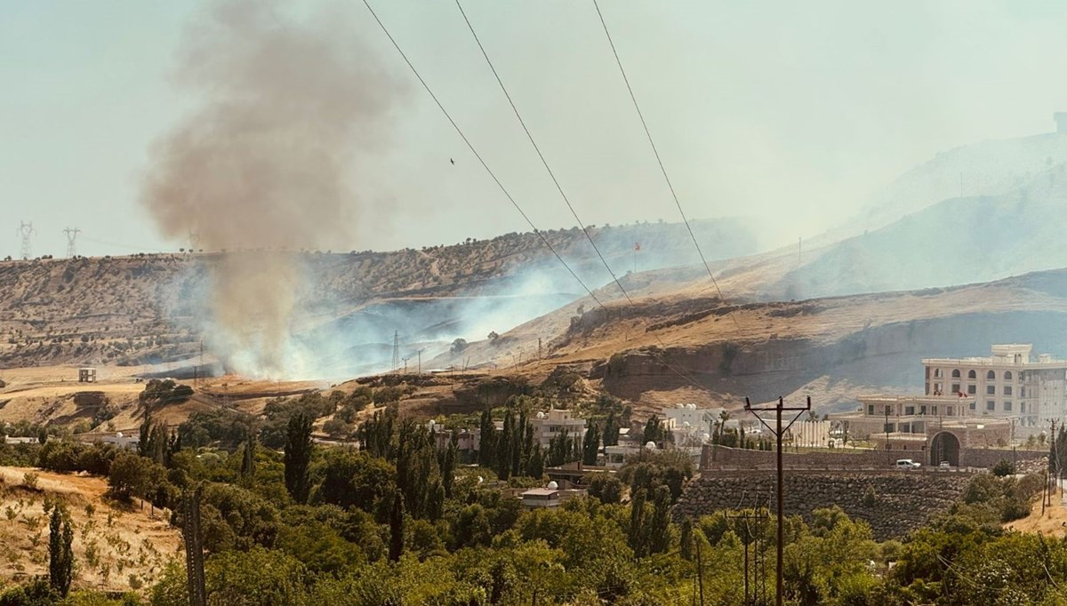 Anız yangını çıktı, alevler 15 dönümü sardı