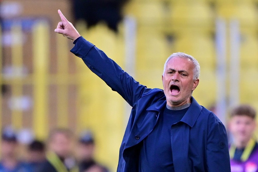 Jose Mourinho giderse yerine gelecek isim hazır: Fenerbahçe ile el sıkıştı - 2