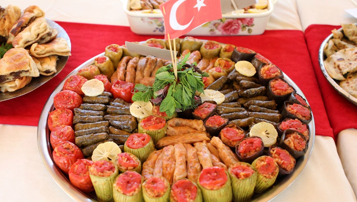 71. Darende Geleneksel Zengibar Karakucak Güreş ve Kültür Festivali 71. Darende Geleneksel Zengibar Karakucak Güreş ve Kültür Festivali