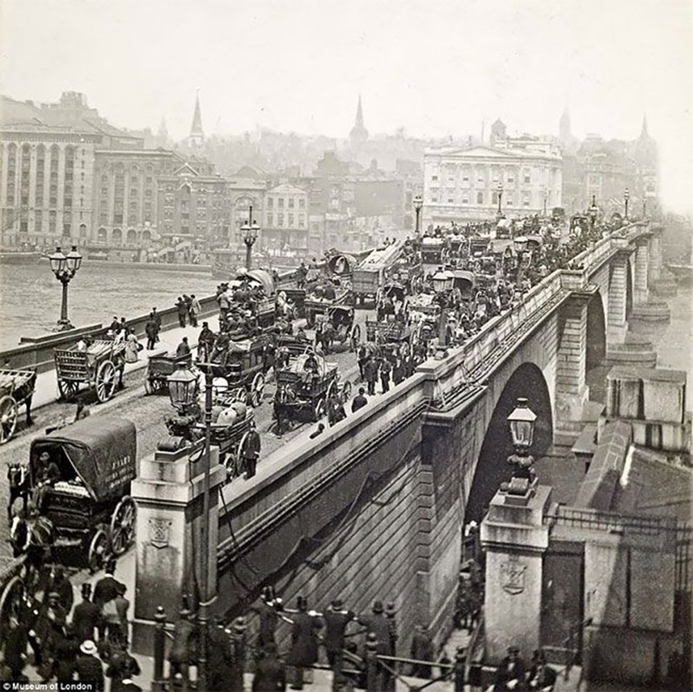 Города 200 лет назад. Мост Блэкфрайерс в Лондоне 19 век. Лондон 1900 год. Лондон конца 19 века. Лондон 1890 год.