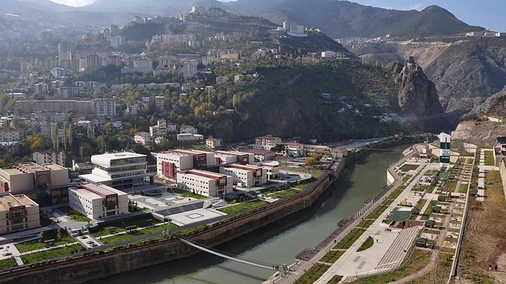 Türkiye'de zelzele riski en az olan kentler: AFAD ve MTA'ya nazaran Türkiye'nin en inançlı 20 kenti 92 lswNd RCsUmiefymGB530w