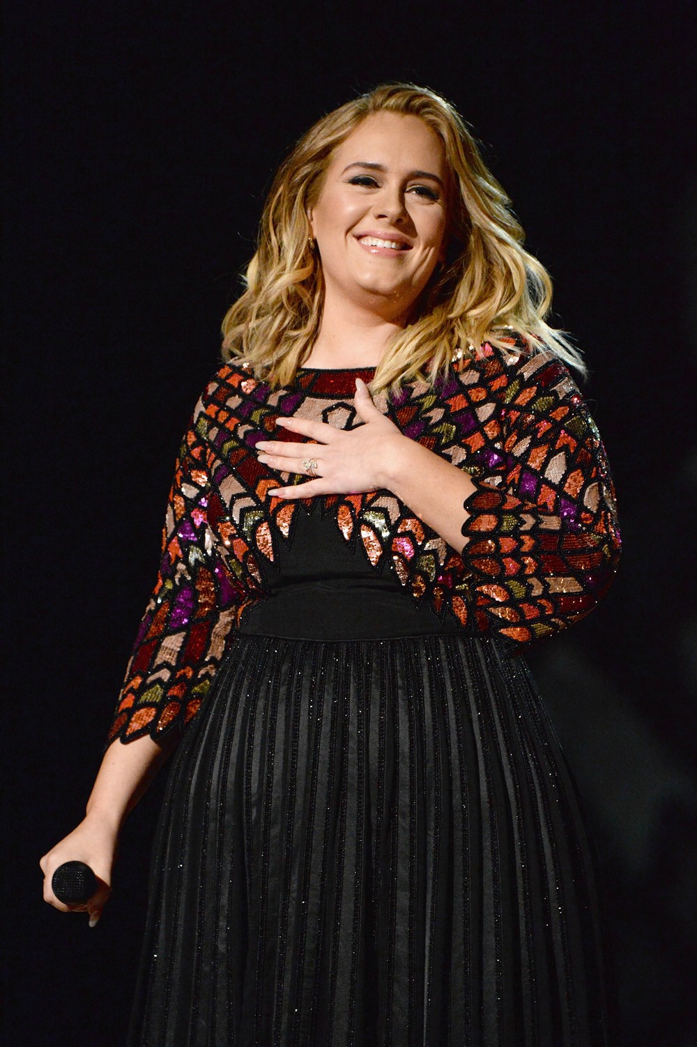 Adele Billboard 200 rekorunu kıran ilk kadın oldu - 1