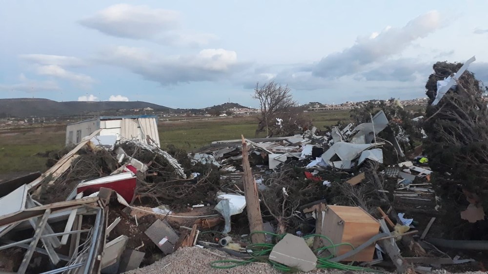 İzmir'de hortum felaketinin boyutları gün ağarınca ortaya çıktı - 14