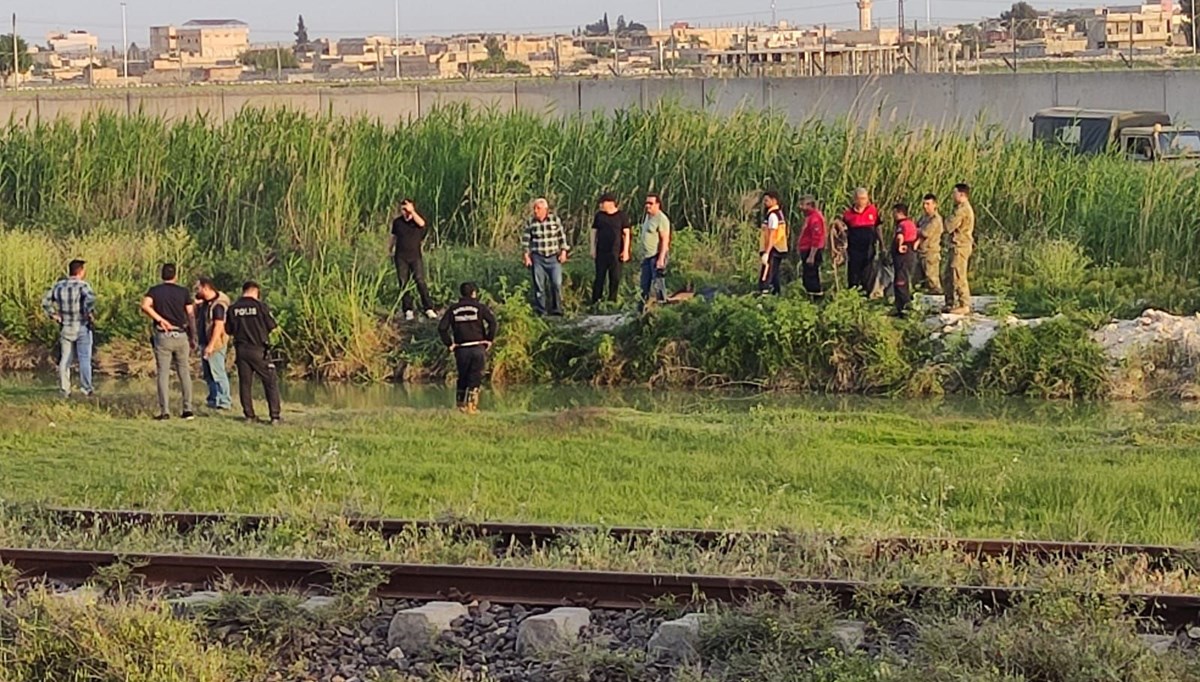 Şanlıurfa'da serinlemek için gölete giren Hakan, boğuldu Şanlıurfa'da serinlemek için gölete giren Hakan, boğuldu