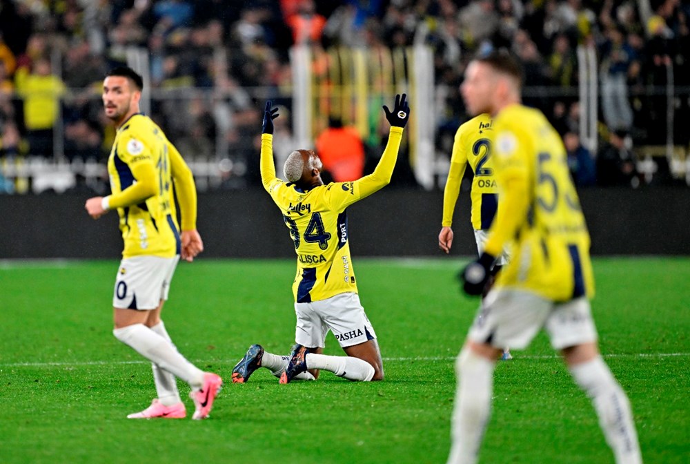 Canlı Anlatım: Başakşehir - Fenerbahçe - 1