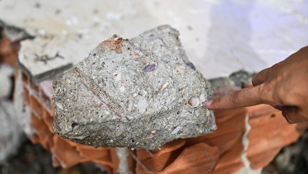 İstanbul'da riski binadan deniz kabukları çıktı: "Yerle bir olur"