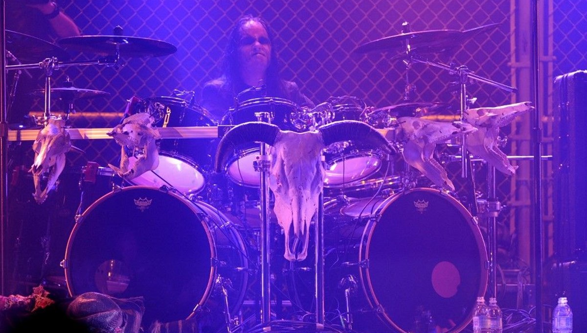 Metal grubu Slipknot’un davulcusu Joey Jordison 46 yaşında hayatını kaybetti