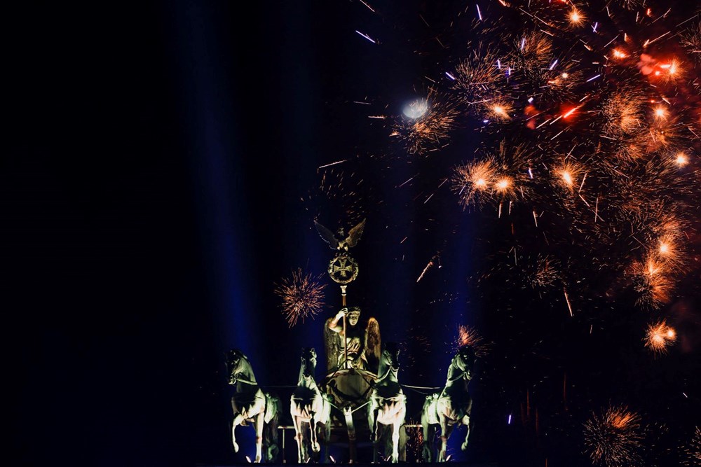 Dünya 2023'ü coşkuyla karşıladı, Ukrayna ise füzelerle - 15