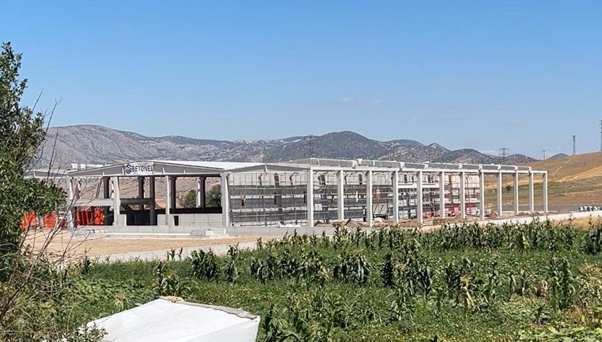 İnşaattan düşen işçi hayatını kaybetti İnşaattan düşen işçi hayatını kaybetti
