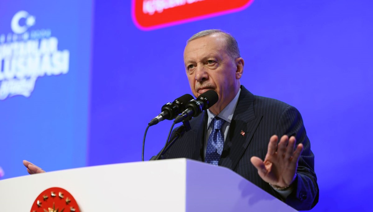 Cumhurbaşkanı Erdoğan: Zalimin hasmıyız, Filistin halkının yanındayız Cumhurbaşkanı Erdoğan: Zalimin hasmıyız, Filistin halkının yanındayız