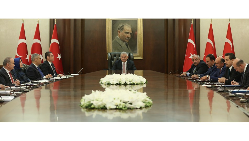 Binali Yıldırım: Çözüm mözüm yok, çözüm vatandaşta