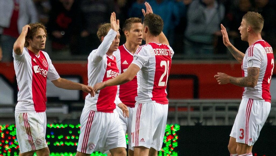 Beşiktaş'ın rakibi Ajax, Hollanda liginde Cambuur'u 9-0 yendi