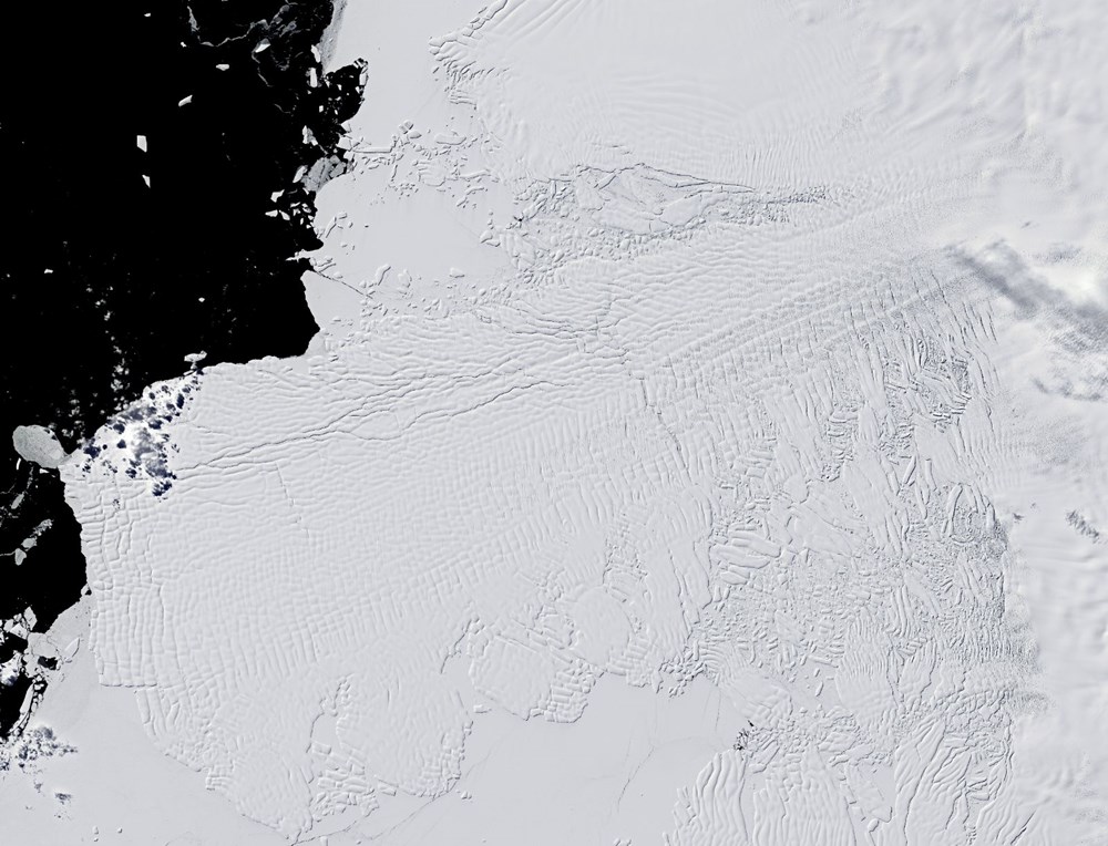Bilim insanlarından "Kıyamet Buzulu" parmak uçlarında duruyor uyarısı: Felaket bir yıl içinde bile gerçekleşebilir - 6