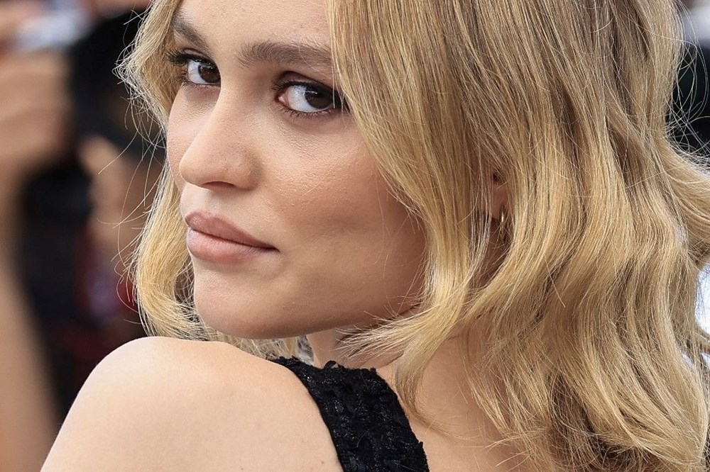 Lily-Rose Depp çıplaklık ve müstehcenlik eleştirilerine maruz kalan dizisini savundu - 4