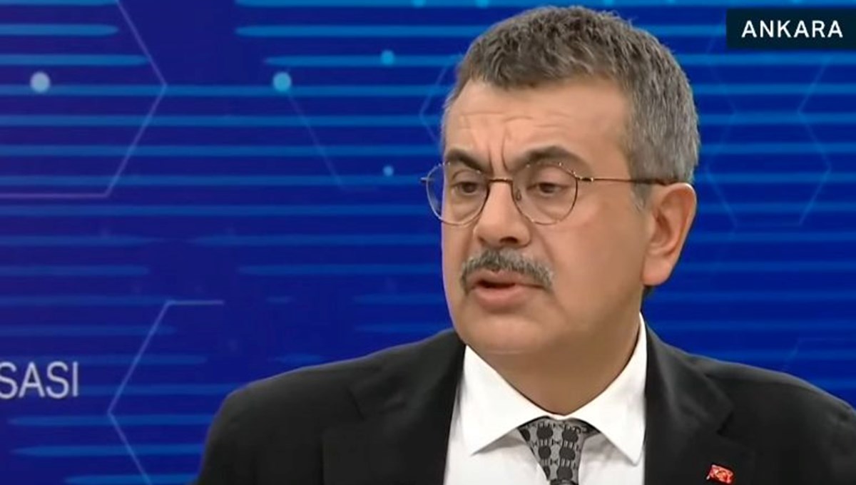Milli Eğitim Bakanı Yusuf Tekin'den kayıt ücreti ve sınıf annesi açıklaması Milli Eğitim Bakanı Yusuf Tekin'den kayıt ücreti ve sınıf annesi açıklaması