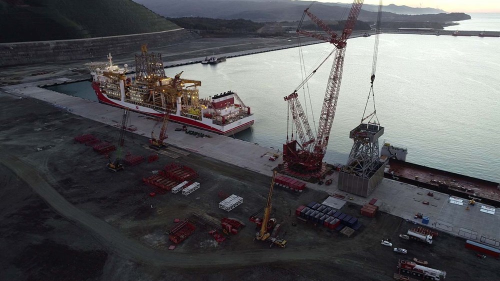 Kanuni sondaj gemisinin kule montaj çalışmaları başladı - 3