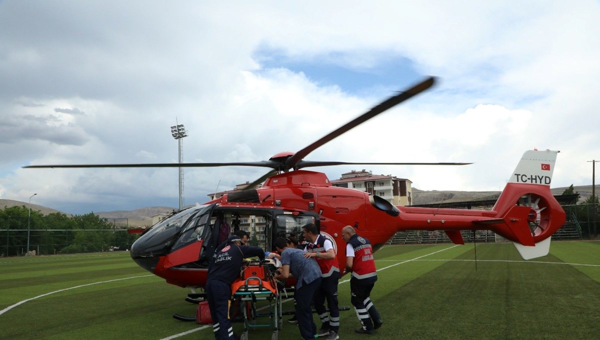 72 yaşındaki hasta için ambulans helikopter
