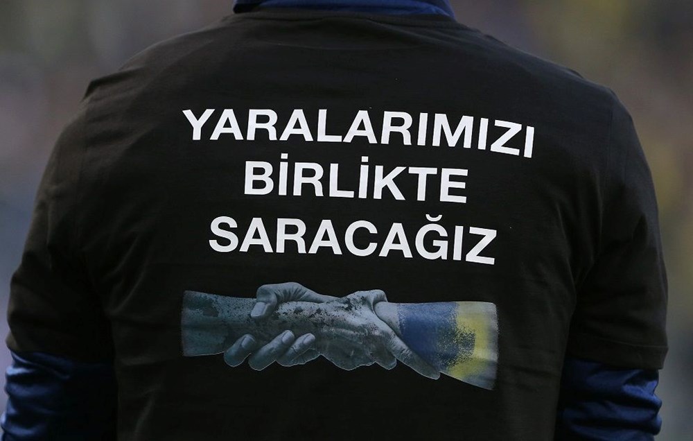 Fenerbahçe tribünlerinden deprem bölgesine destek - 4