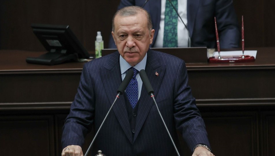 Cumhurbaşkanı Erdoğan'dan yeni anayasa ve öğrenci yurdu açıklaması