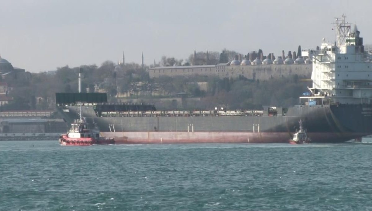 3 yıldır Haydarpaşa’da demirli bekleyen Shamim, İstanbul’dan ayrıldı 3 yıldır Haydarpaşa’da demirli bekleyen Shamim, İstanbul’dan ayrıldı