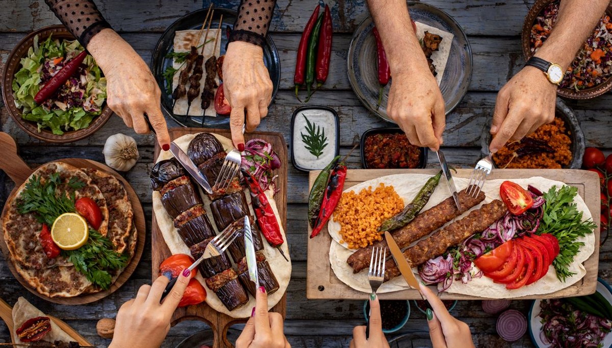 Dışarıda sipariş etmemeniz gereken 4 besin: Gıda zehirlenmesine yol açabilir