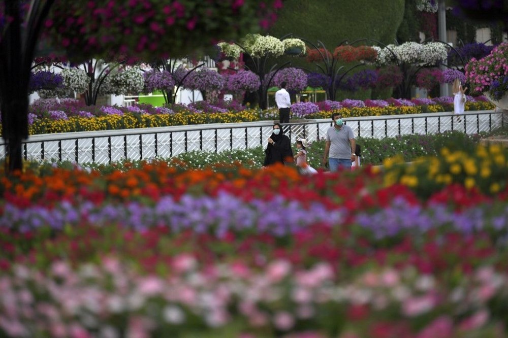 Dünyanın en büyük çiçek bahçesi Dubai'de açıldı - 5