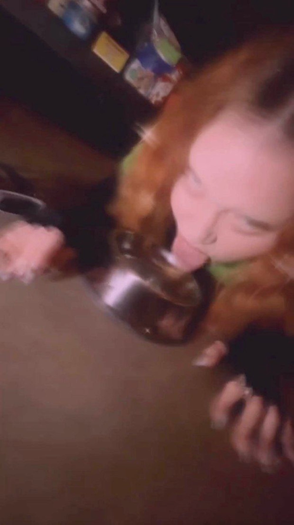 Madonna'nın köpek taklidi tepki topladı: İğrençsin! - 3