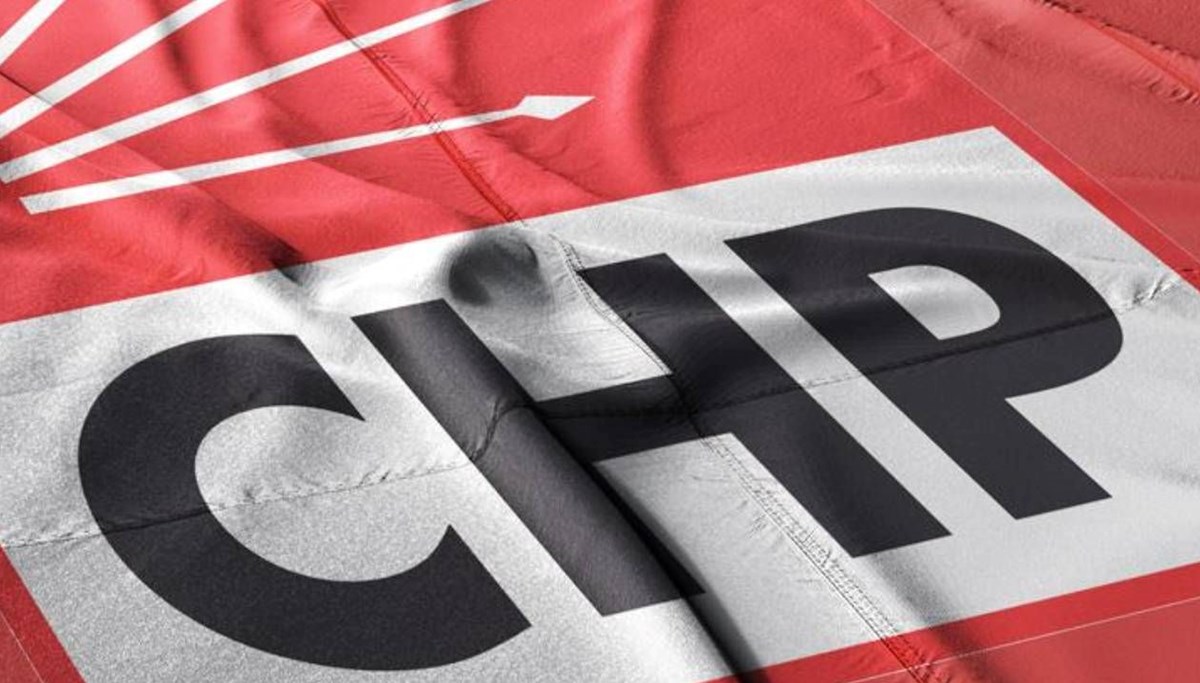 CHP'de toplu istifa