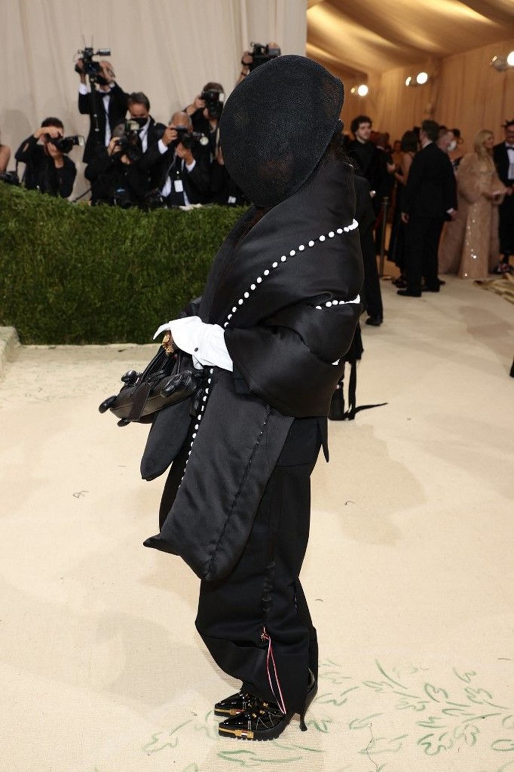 2021 MET Gala'nın en ilginç kıyafetleri - 56