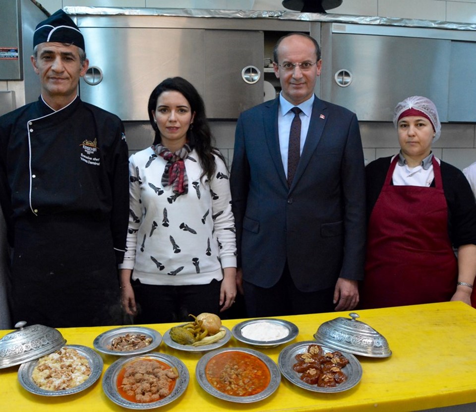 Kırşehir'in unutulan lezzetleri tarihi konakta damakla buluşuyor - 2