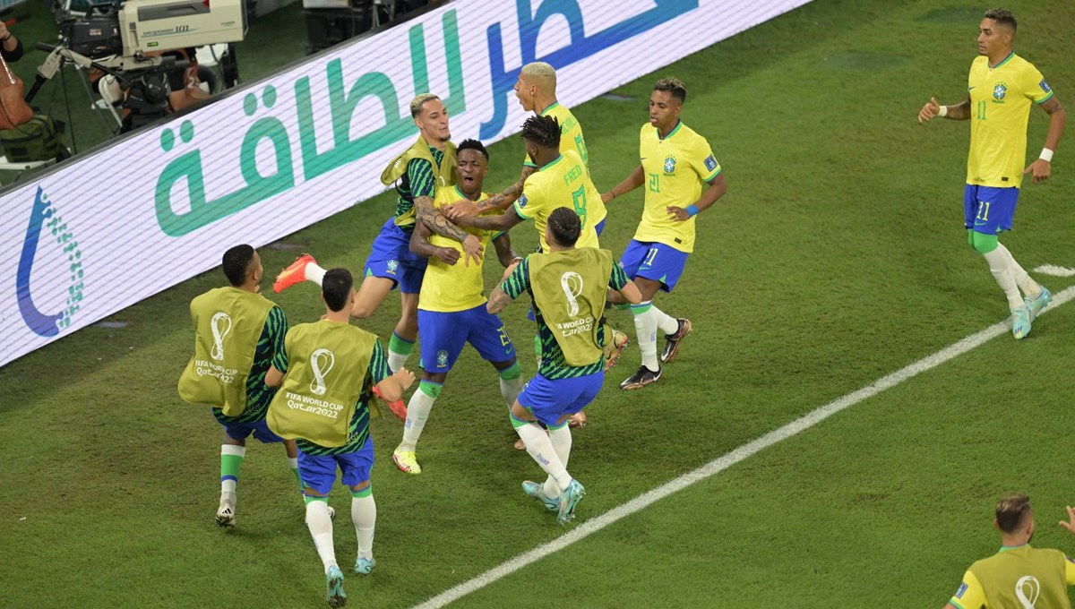 Dünya Kupası: 2'de 2 yapan Brezilya son 16 turunda
