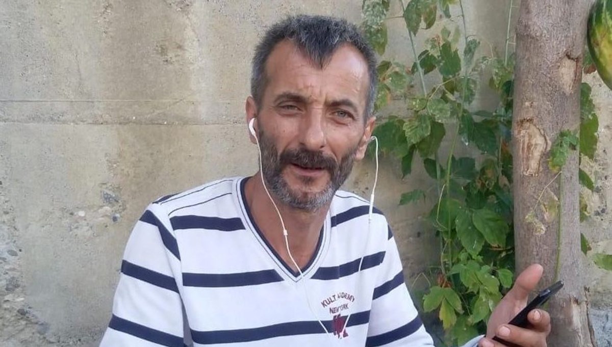 Eğlence merkezinde bıçaklı kavga: 1 ölü, 1 yaralı Eğlence merkezinde bıçaklı kavga: 1 ölü, 1 yaralı