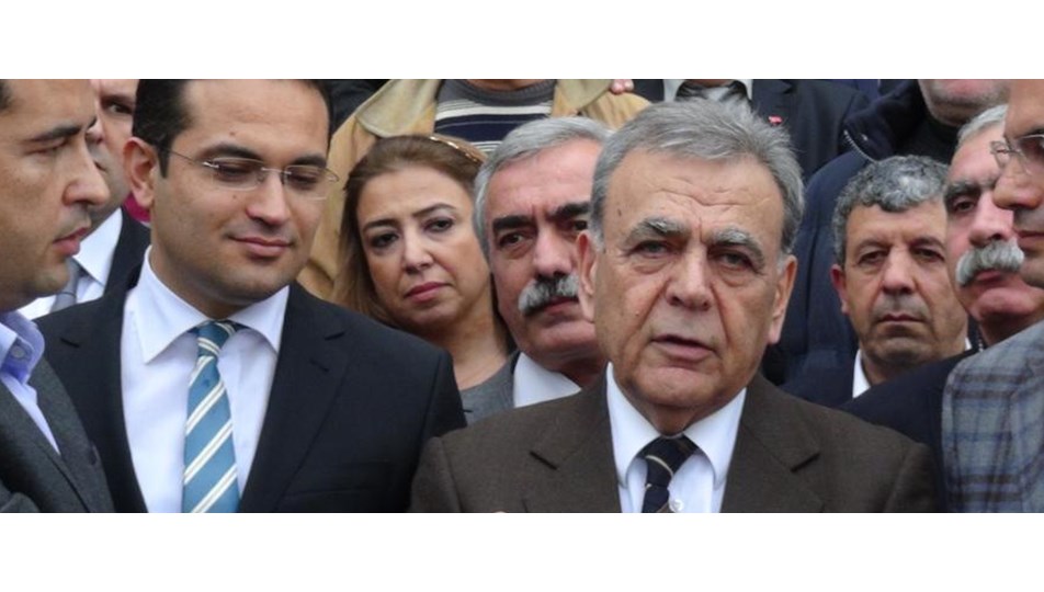 İzmir Belediye Başkanı Aziz Kocaoğlu kardeşini kaybetti