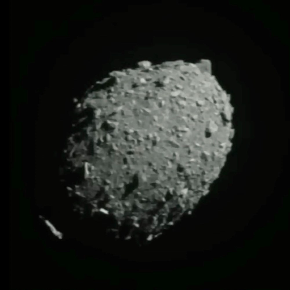 NASA'nın DART uzay aracı 11 milyon kilometre ötedeki asteroidi vurdu - 7