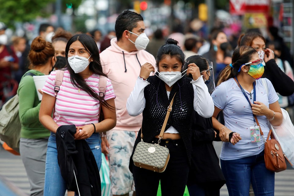 Meksika'da corona virüsten can kaybı 250 bini aştı - 1