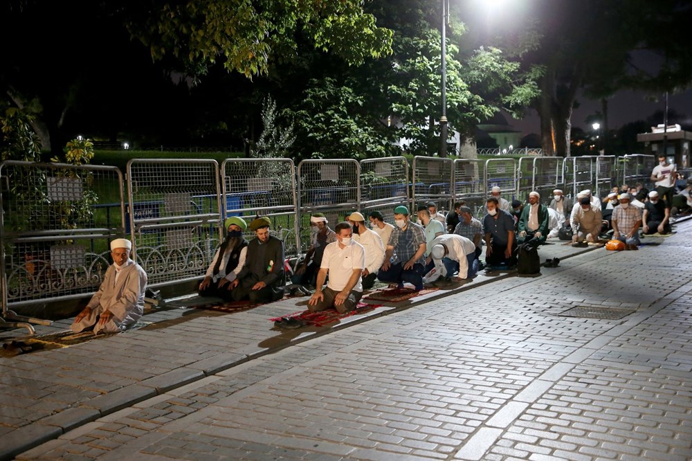 Ayasofya-i Kebir Camii Şerifi ibadete açıldı (Ayasofya'da 86 yıl sonra ilk namaz) - 38