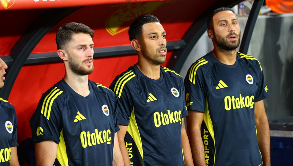 Fenerbahçe Göztepe maçındaki sakatlığı duyurdu: Golcü ismin son durumu açıklandı