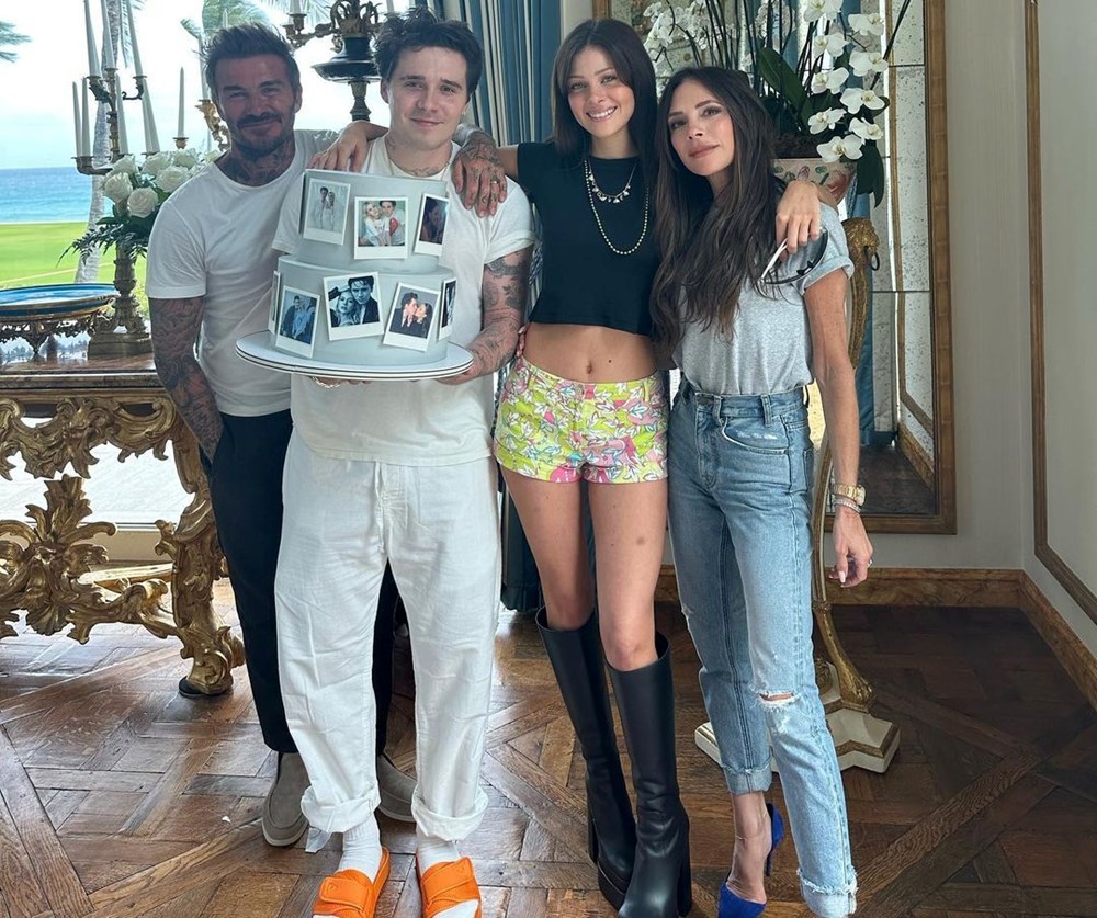 Nicola Peltz ile Brooklyn Beckham'dan evlilik yıl dönümü kutlaması - 4