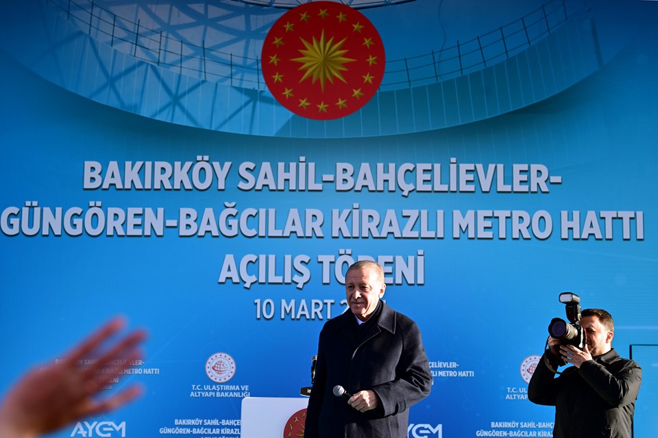 Bakırköy-Kirazlı metrosu açıldı | Cumhurbaşkanı Erdoğan: 5 yıl geçti İBB yönetimi kaç metro hattı yaptı? - 2