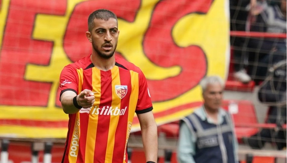 Kayserispor'da Hosseini ile anlaşmaya varıldı
