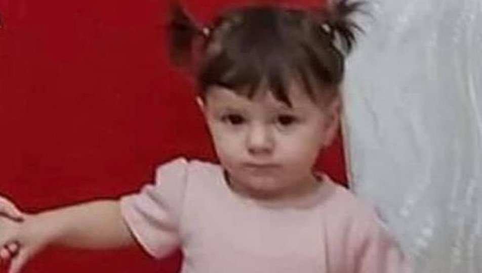 Ogretmen Ciftin Bebeginin Canli Ders Sirasinda Feci Olumu Ntv