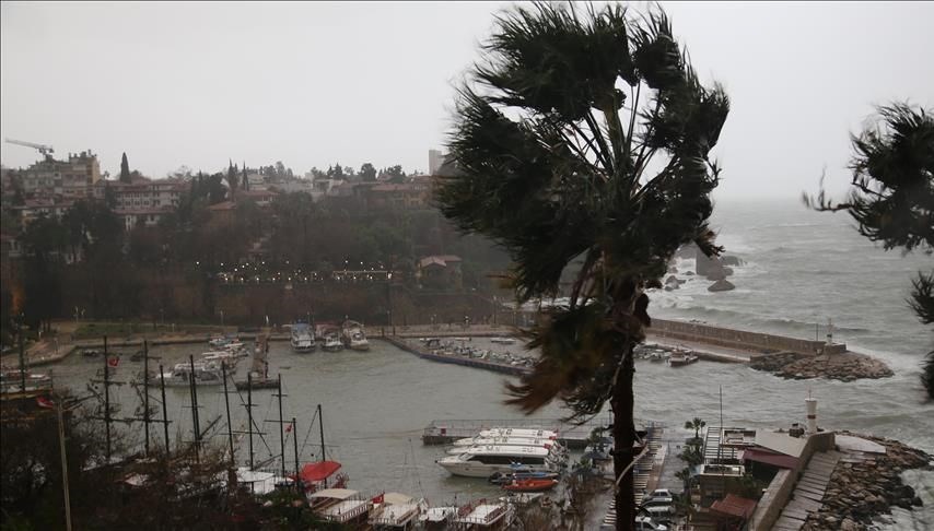 Akdeniz için fırtına uyarısı