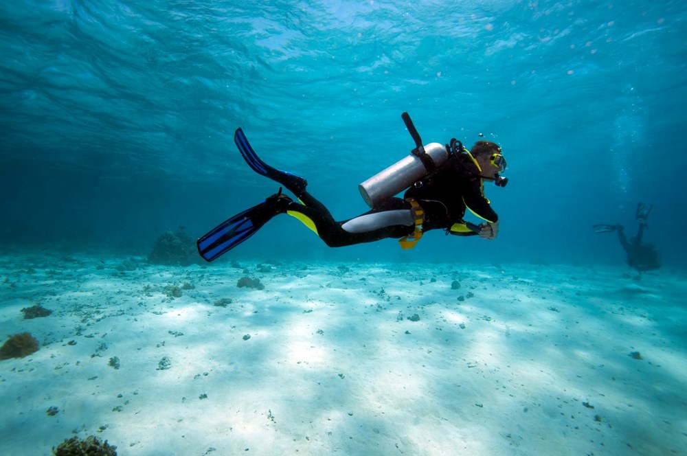 Лучший акваланг. Скуба-дайвинг, Scuba-Diving погружение. Скуба акваланг. Плавать под водой. Под водой с аквалангом.