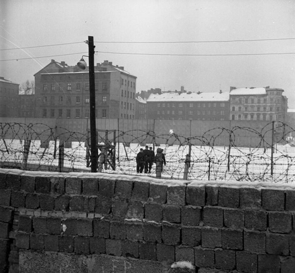 Бернауэр штрассе Берлинская стена